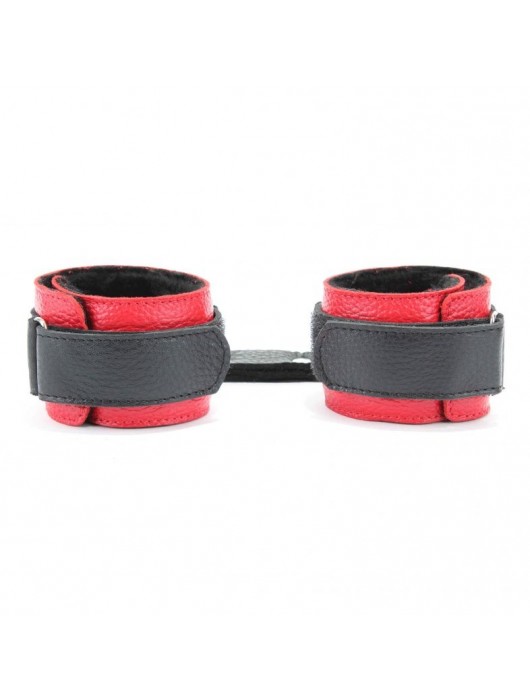 Красно-чёрные кожаные наручники с меховым подкладом - БДСМ Арсенал - купить с доставкой в Раменском